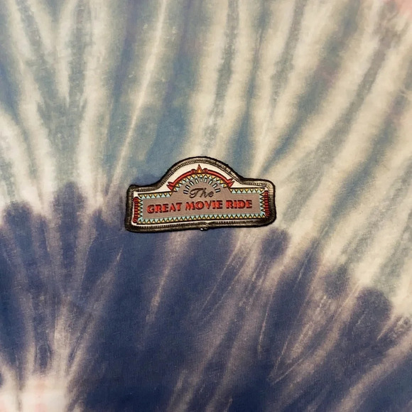 PINK One Size T-Shirt, New with Tags, up-cycled with The Great Movie Ride Patch - Picture 2 of 6